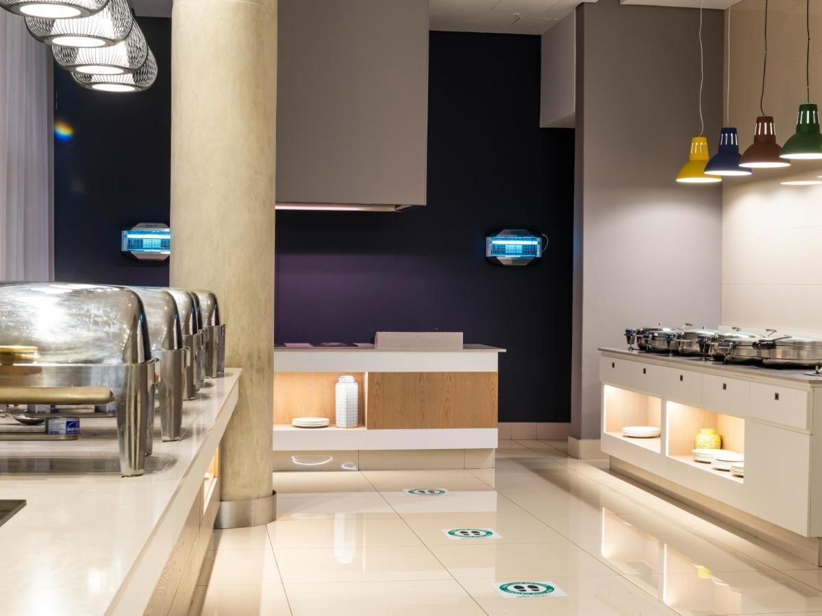 Aha Gateway Hotel Umhlanga ダーバン エクステリア 写真