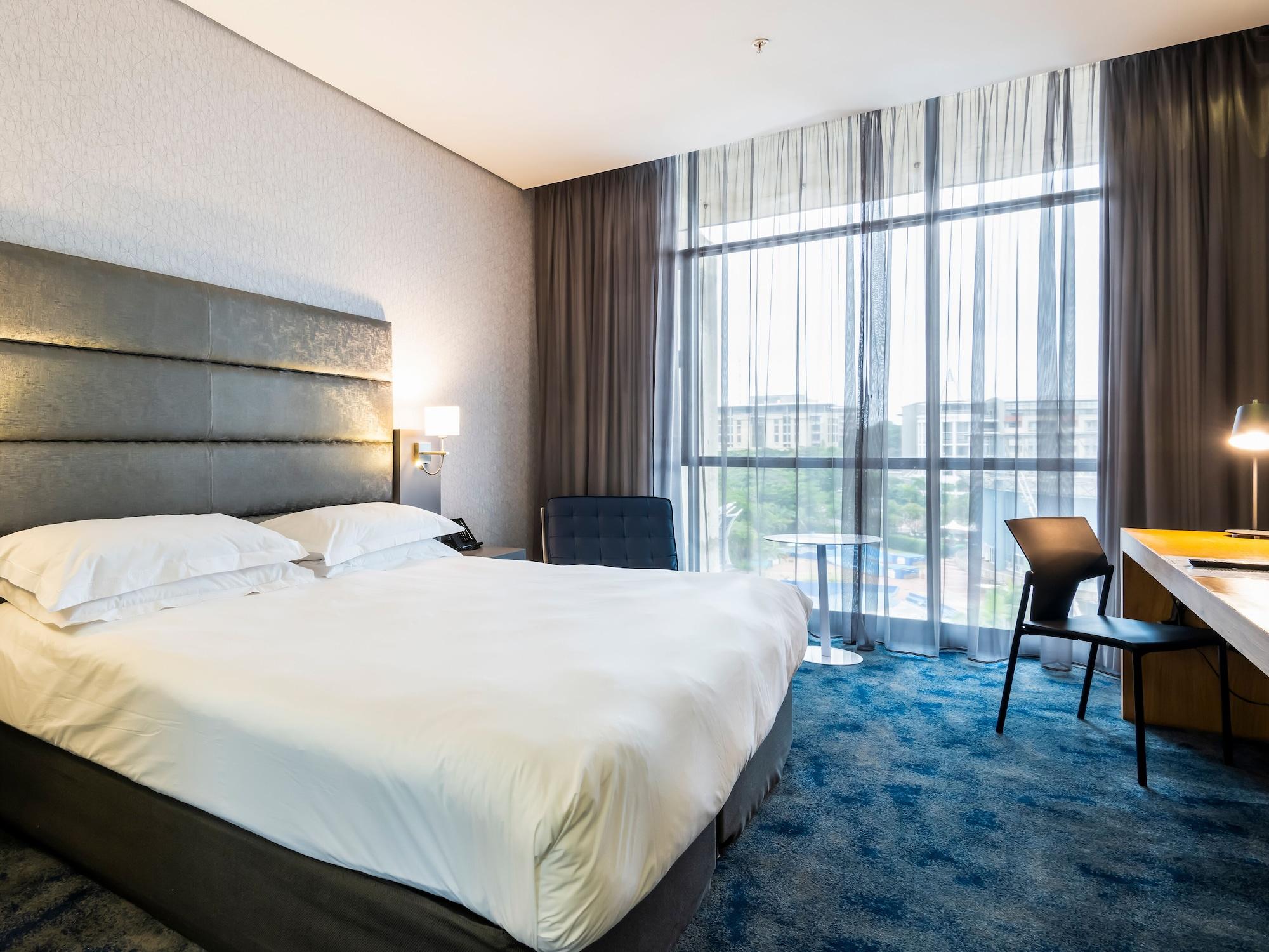 Aha Gateway Hotel Umhlanga ダーバン エクステリア 写真