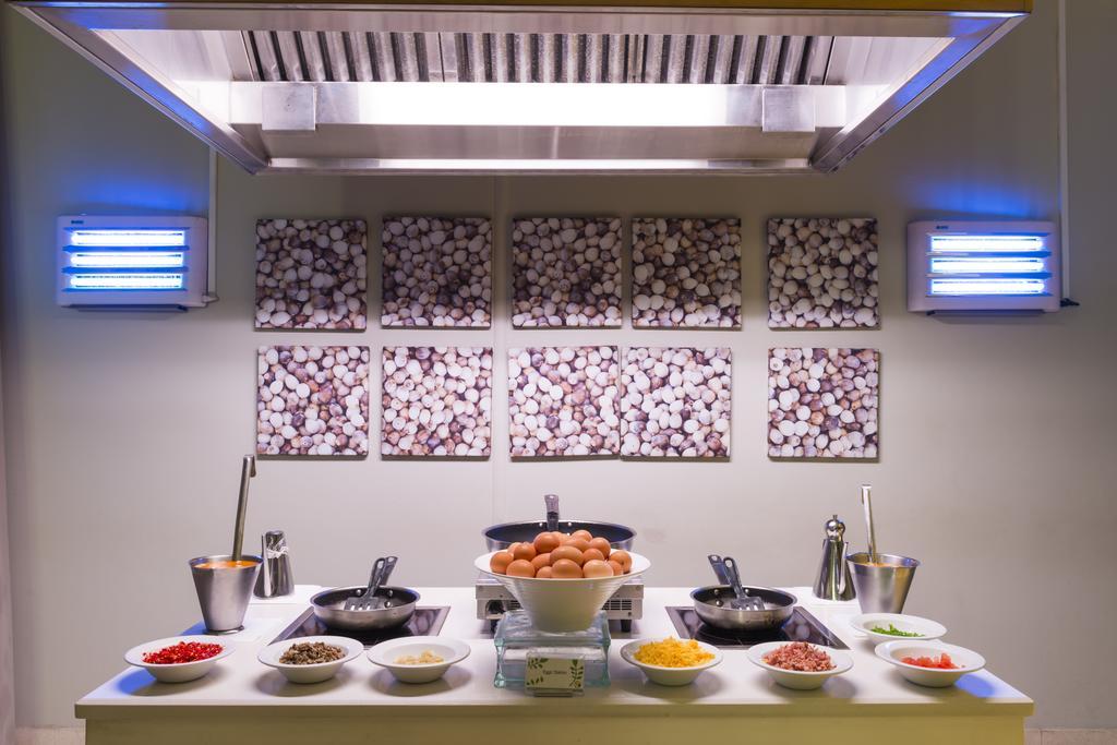 Aha Gateway Hotel Umhlanga ダーバン エクステリア 写真