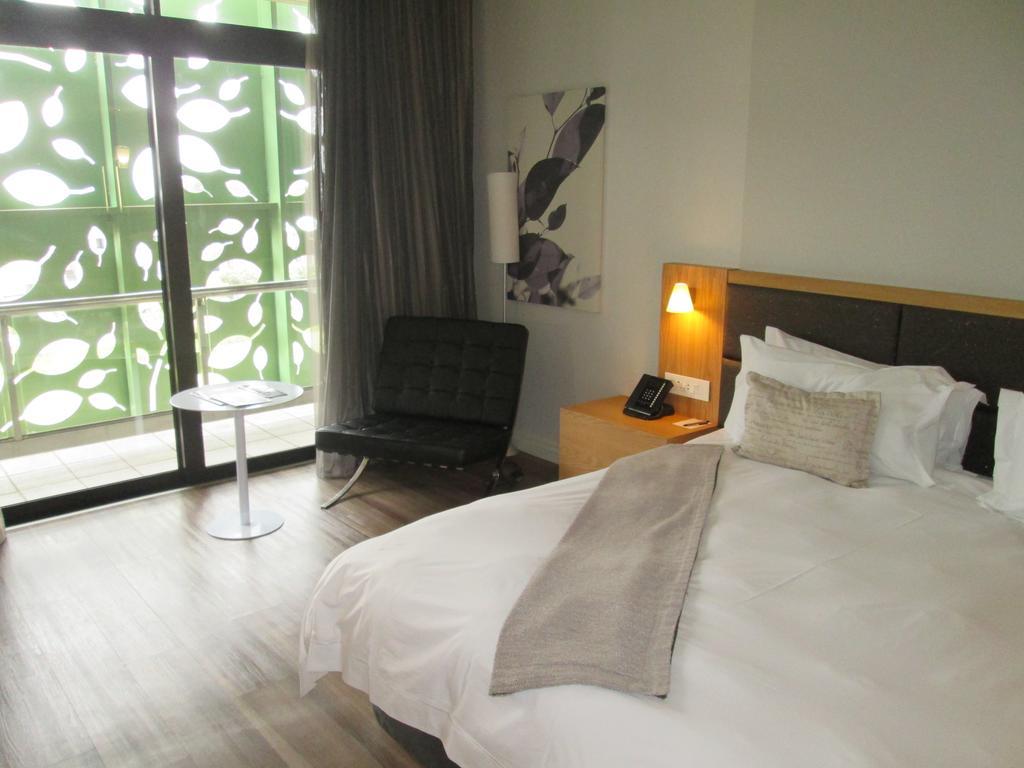 Aha Gateway Hotel Umhlanga ダーバン エクステリア 写真