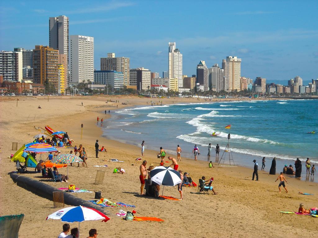 Aha Gateway Hotel Umhlanga ダーバン エクステリア 写真